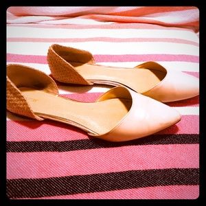 Women’s dress flats